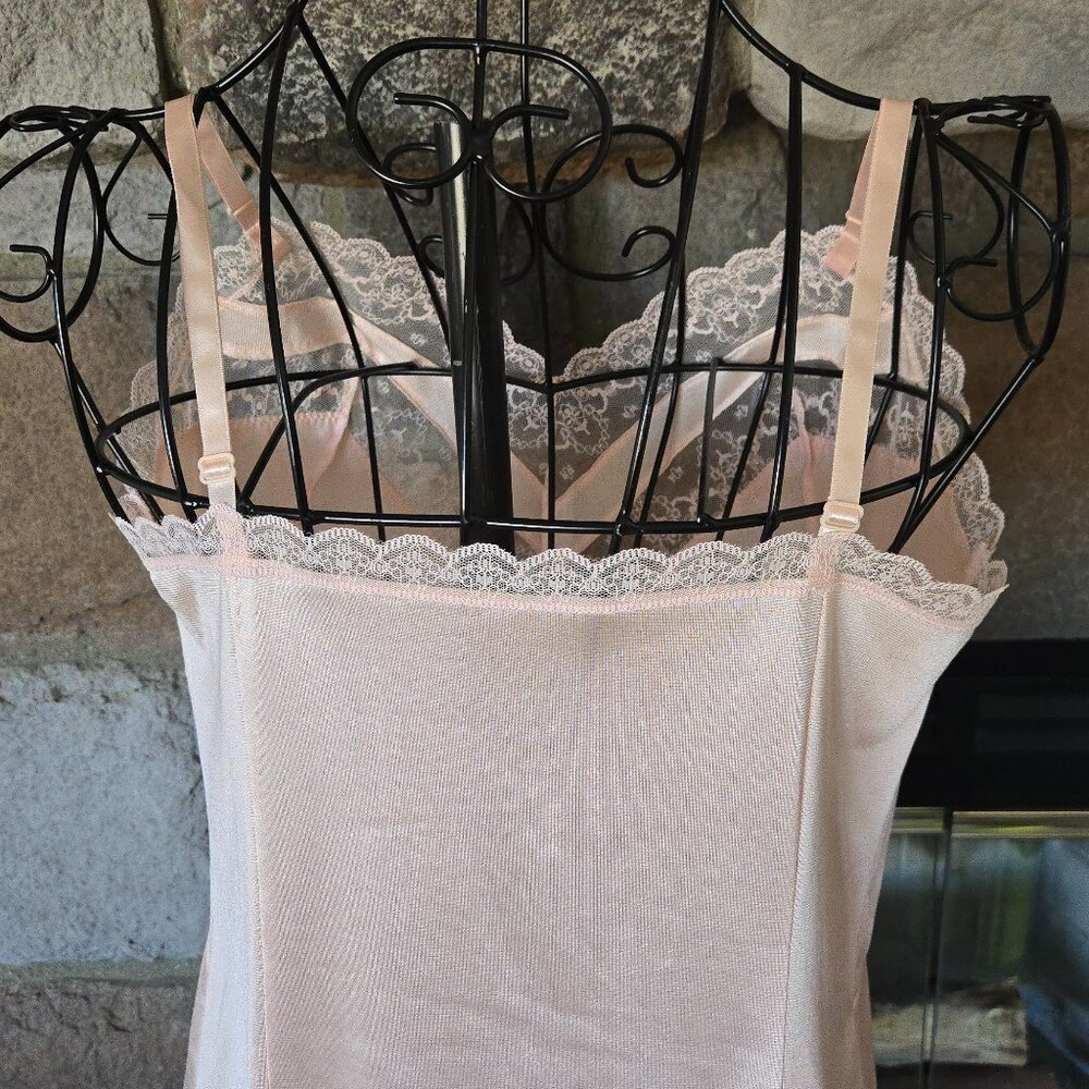 Vintage Vanity Fair Lace Camisole - Picture 5 of 8